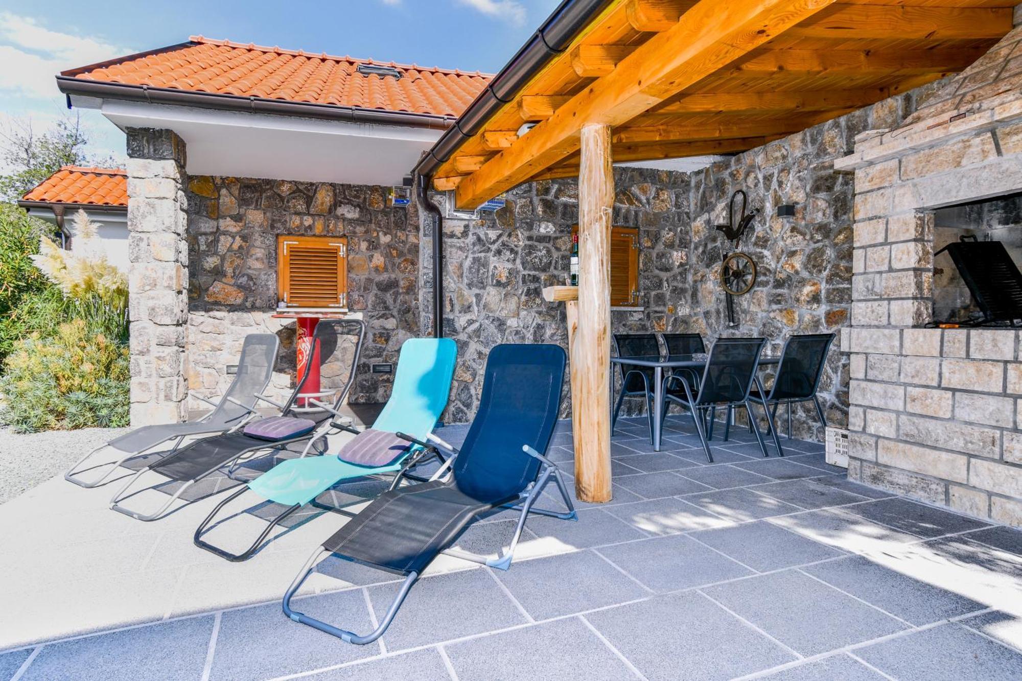 Apartman Lavanda Sa Bazenom I Okucnicom 4* Hreljin Esterno foto
